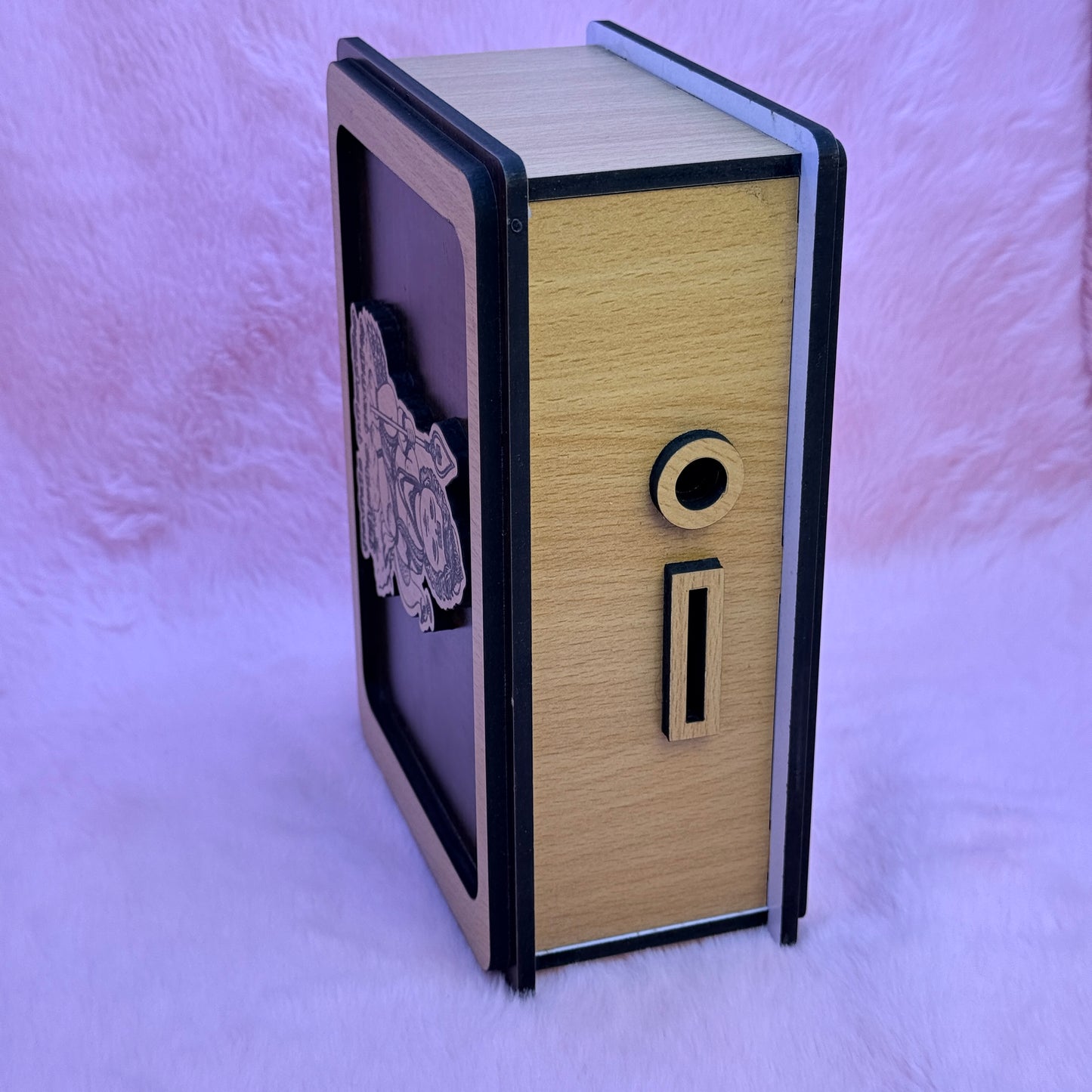 Baby Murugar ₹50,000 Money Saving Box – Wooden Piggy Bank with Laser Marking "ஆறுமுகம் அருளிடும் அனுதினமும் ஏறுமுகம்"