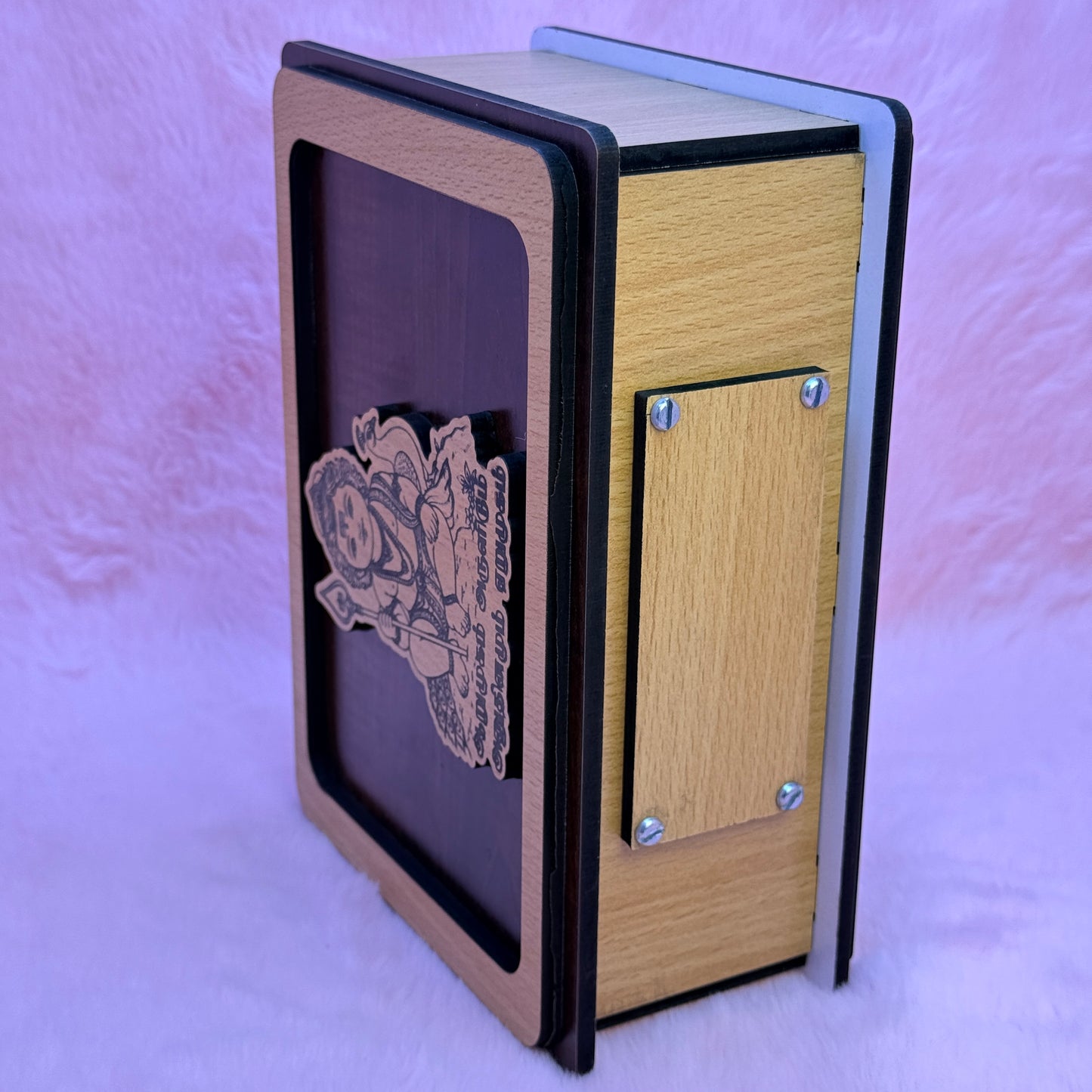 Baby Murugar ₹50,000 Money Saving Box – Wooden Piggy Bank with Laser Marking "ஆறுமுகம் அருளிடும் அனுதினமும் ஏறுமுகம்"