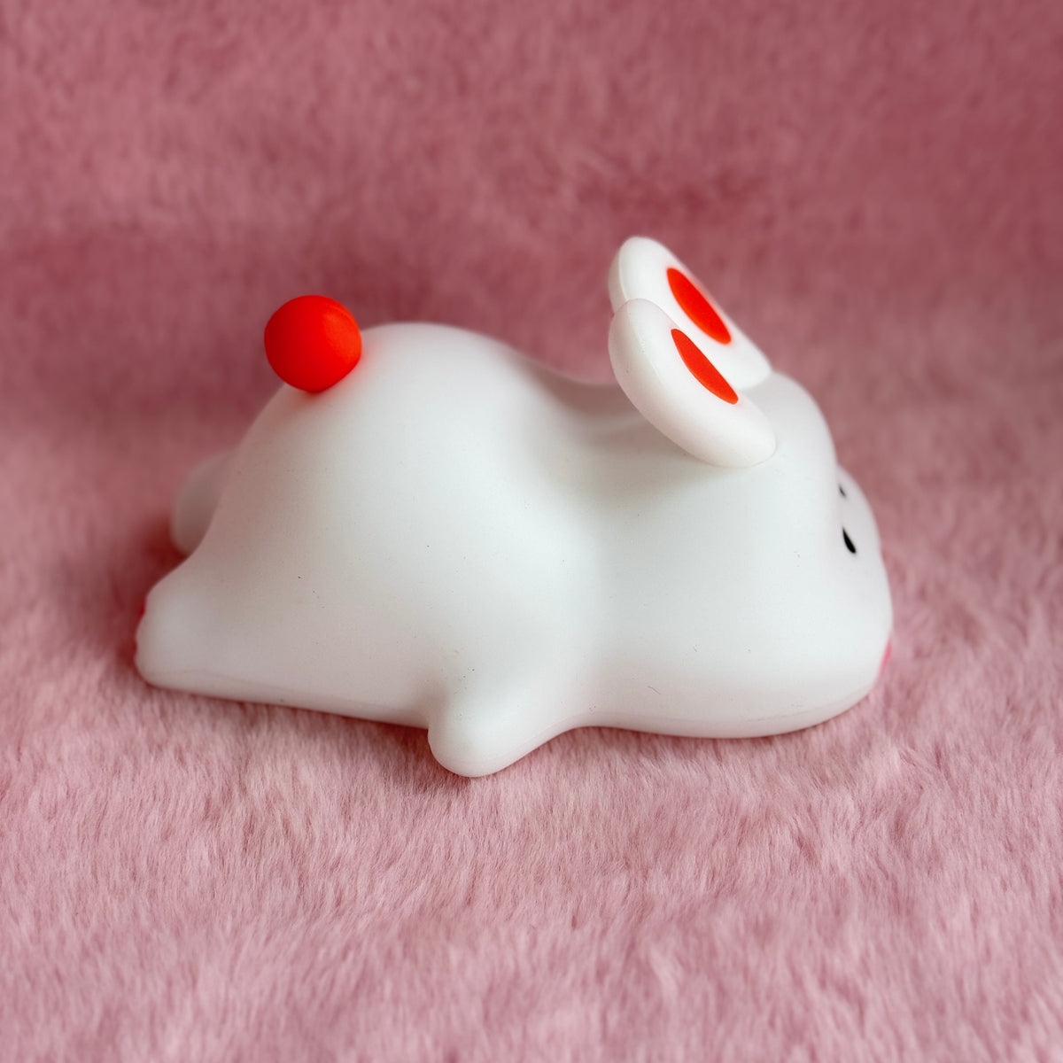 🐰 Big Face Rabbit – Color Changing Night Lamp 🌈✨