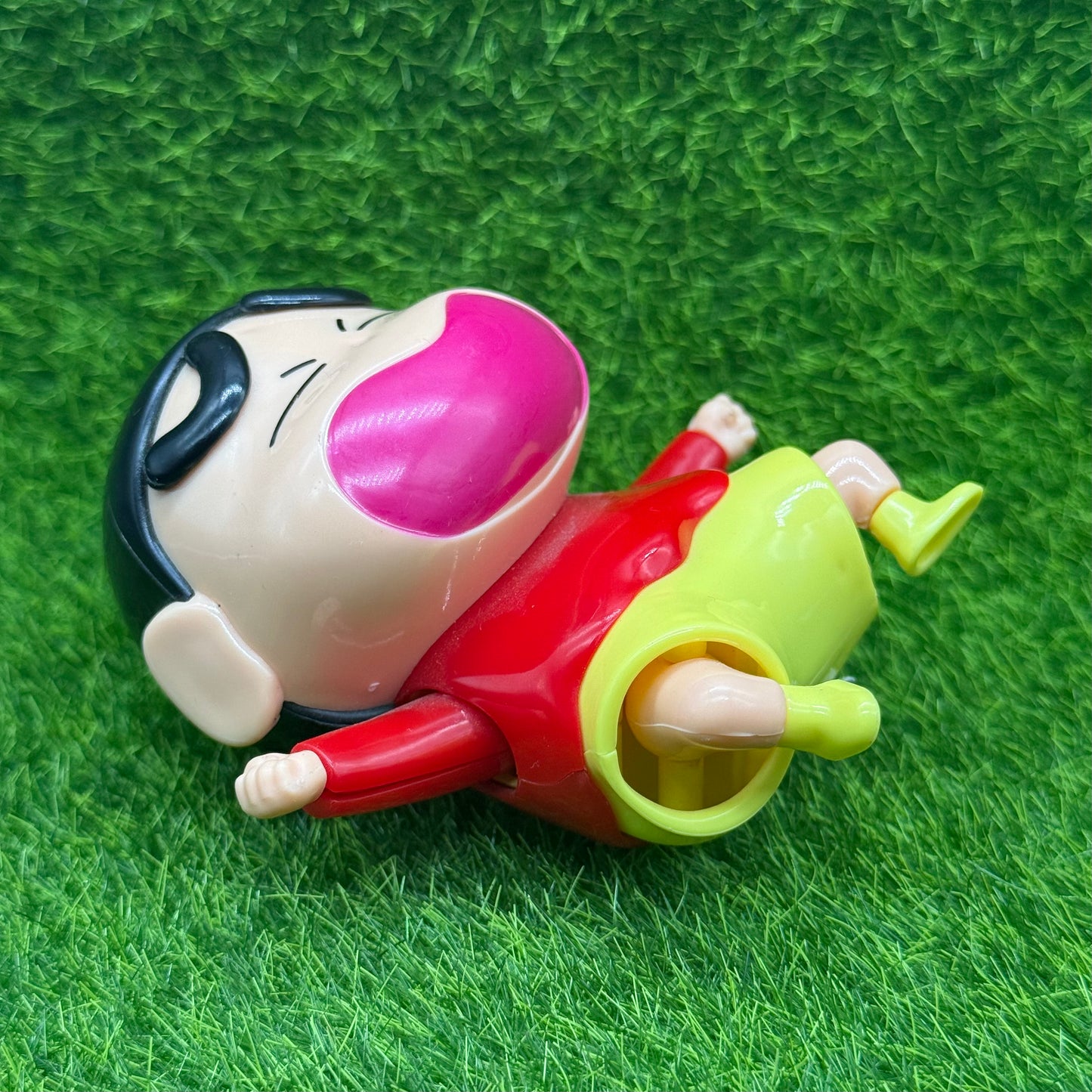 Shinchan Crying Wind-Up Toy | Funny Wiggling Action Figure | Cartoon Desk Toy for Kids