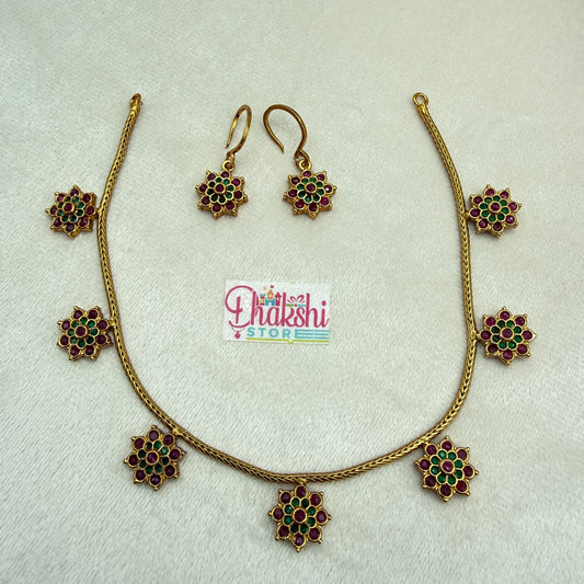 Traditional Kemp Stone Floral Necklace Set – Temple Style Jewellery