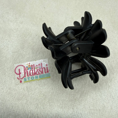 Matte Flower Hair Claw Clip – Daisy Design (Multiple Colors)