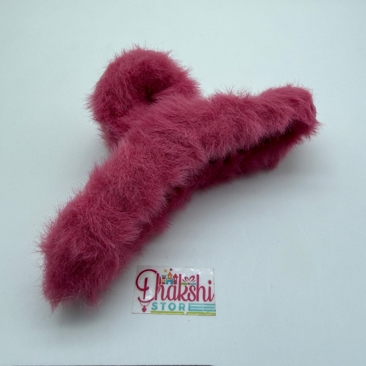 Fluffy Fur Hair Claw Clip – Soft Plush Hair Accessory